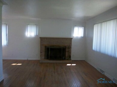 22680 Bowling Green Rd W, Grand Rapids, OH 43522 - photo 7