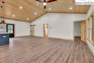 321 Shady Oak Ln, West Jefferson, NC 28694 - photo 7