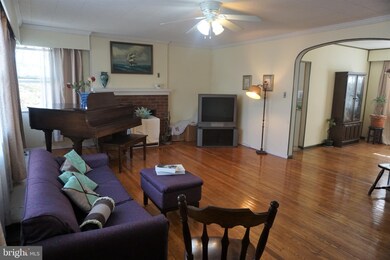 1942 Mountain Ave, Parkville, MD 21234 - photo 4