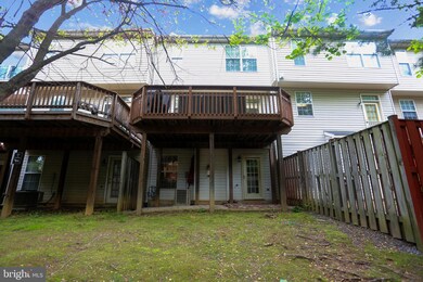 20808 Gaelic Ct, Germantown, MD 20874 - photo 3