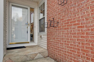 118 Pembroke Cir unit 46C2, Lake Bluff, IL 60044 - photo 2