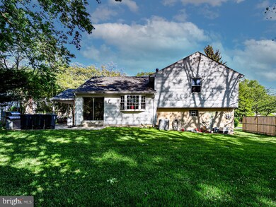 16108 Jerald Rd, Laurel, MD 20707 - photo 4