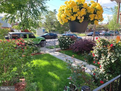 648 Chaplin St SE, Washington, DC 20019 - photo 3