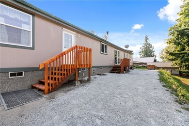 21452 Starbird Rd, Mount Vernon, WA 98274 - photo 2