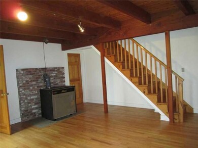Den/Family/Great Room.