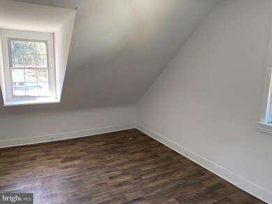 23 Grove St, Haddonfield, NJ 08033 - photo 4
