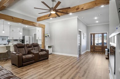 3-livingroom