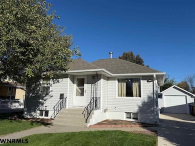 1609 Avenue I, Scottsbluff, NE 69361 - photo 2