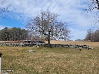 765 Stock Farm Rd, Lake Ariel, PA 18436 - photo 3