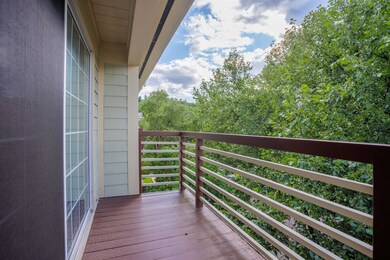 209 Hildred Dr, Burlington, VT 05401 - photo 5