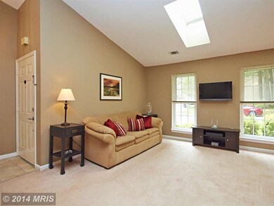 9966 Hemlock Woods Ln, Burke, VA 22015 - photo 6