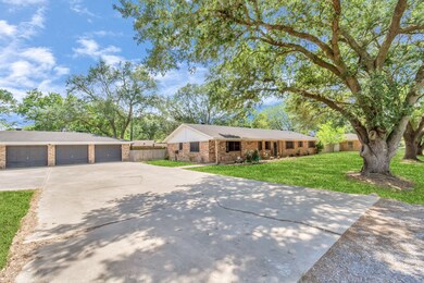 8722 Union St, Needville, TX 77461 - photo 2