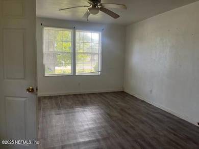 5638 Vernon Rd, Jacksonville, FL 32209 - photo 3