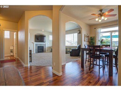 13038 SE Meadehill Ave, Happy Valley, OR 97086 - photo 6