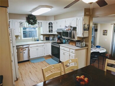 2416 Midland Dr, Erie, PA 16506 - photo 5