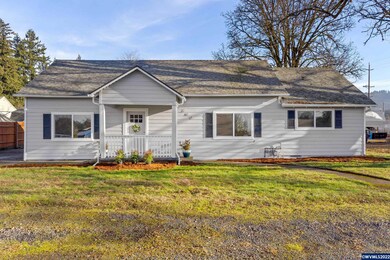 264 7th St, Lyons, OR 97358 - photo 3