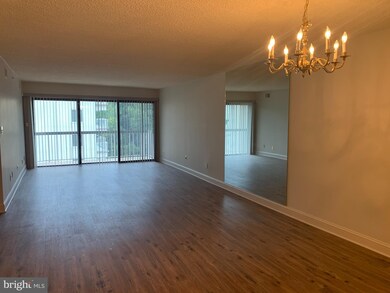 Brandywine Park Condominiums unit 606, Wilmington, DE 19806 - photo 3