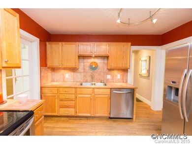 14 Shannon Dr, Asheville, NC 28803 - photo 7