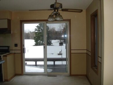 263-472289 Dining Room