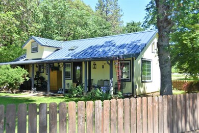 1670 Russell Rd, Merlin, OR 97532 - photo 4