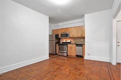118 Corbin Ave unit 103, Jersey City, NJ 07306 - photo 2
