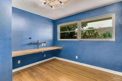 2033 E Bobe St, Pensacola, FL 32503 - photo 6