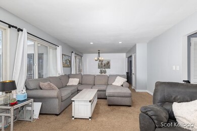 323 E Beech St NE, Cedar Springs, MI 49319 - photo 3