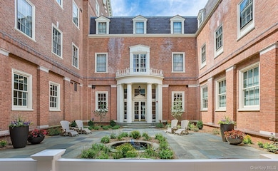 480 Bedford Rd unit 208, Chappaqua, NY 10514 - photo 6