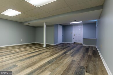 9453 Glen Ridge Dr, Laurel, MD 20723 - photo 6