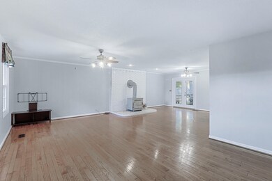 10816 E Brainerd Rd-5