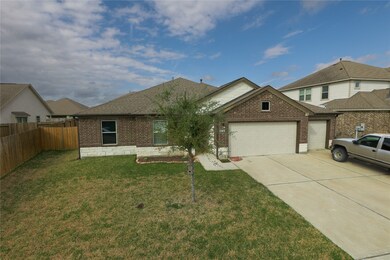 4740 Alluvial Cir, Alvin, TX 77511 - photo 5