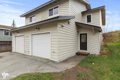 33-Exterior Front MS_4503