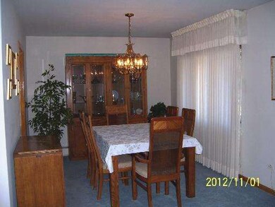 1321 Portsmouth Ave, Westchester, IL 60154 - photo 5