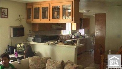 1105 S Grevillea Ave, Inglewood, CA 90301 - photo 2