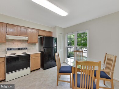 11521 Brundidge Terrace, Germantown, MD 20876 - photo 5