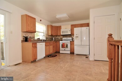 612 Sangreal Ct unit 612, Mantua, NJ 08051 - photo 5