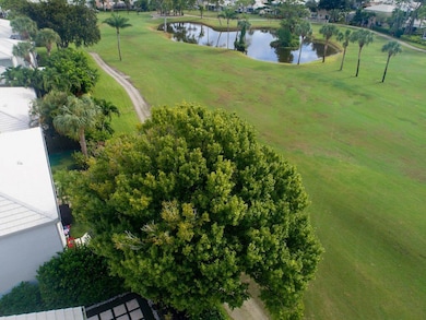 18157 SE Fairview Cir, Jupiter, FL 33469 - photo 4