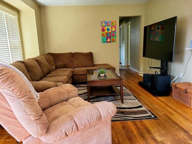 433 Zephyr Ave, Erie, PA 16505 - photo 3