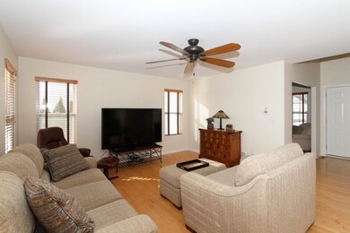 311 Winding Canyon Way, Algonquin, IL 60102 - photo 7