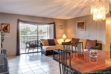 You Can See The Peaceful Lake From The Dining Room