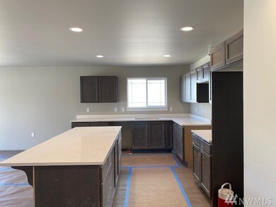 146 S Mystical Ave, East Wenatchee, WA 98802 - photo 4