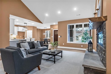 920 N 14th St, Leavenworth, KS 66048 - photo 7