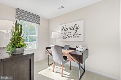 881 Raeann Dr, Greencastle, PA 17225 - photo 7