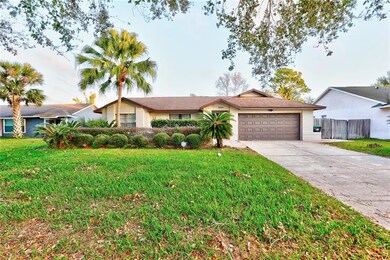 8209 Wellsmere Cir, Orlando, FL 32835 - photo 2