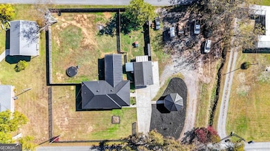 202 Peachtree St, Fairmount, GA 30139 - photo 5