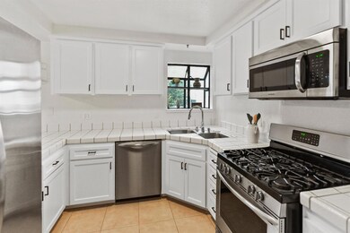 7409 Auburn Oaks Ct unit P, Citrus Heights, CA 95621 - photo 6