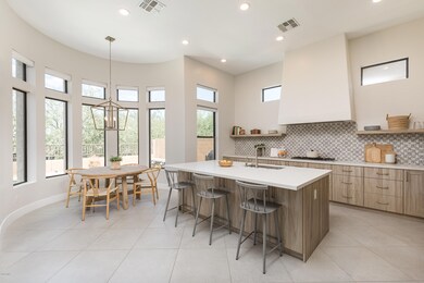 008_Kitchen