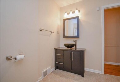 2612 48th Place, Des Moines, IA 50310 - photo 7