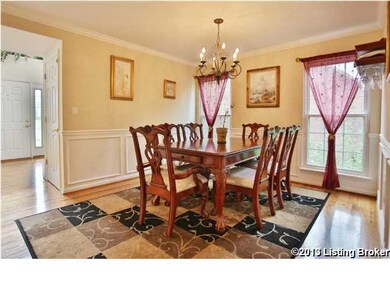 8501 Missionary Ct, Louisville, KY 40291 - photo 4