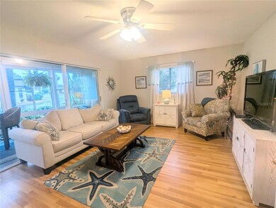 1720 Lakeside Dr unit 1716-B, Venice, FL 34293 - photo 6